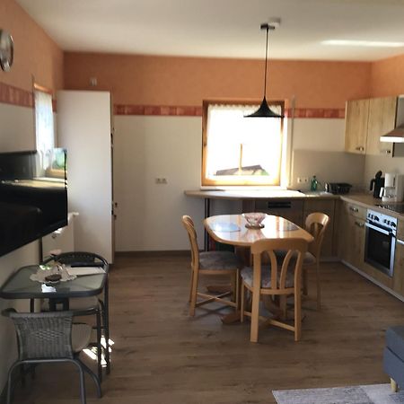 Ruhige Ferienwohnung Schollbrunn Exterior foto